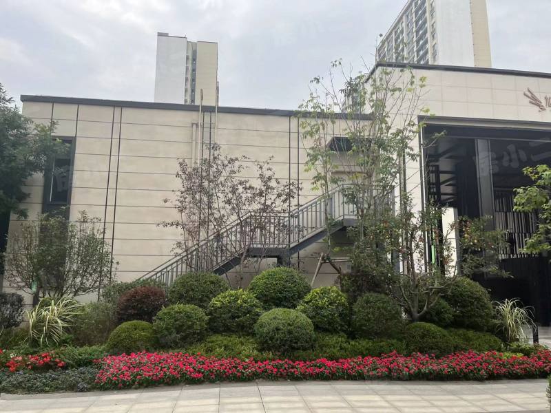 旭辉东宸府园区图片