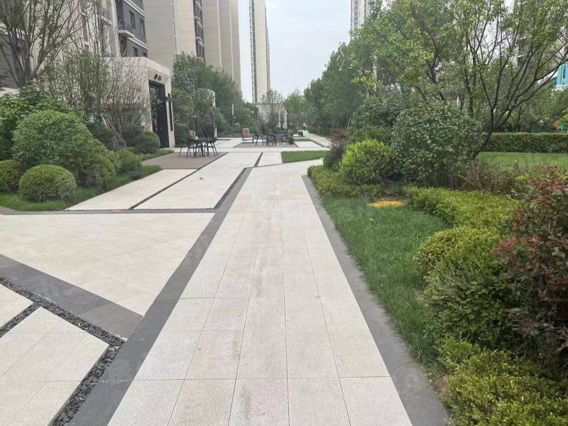 旭辉东宸府园区图片