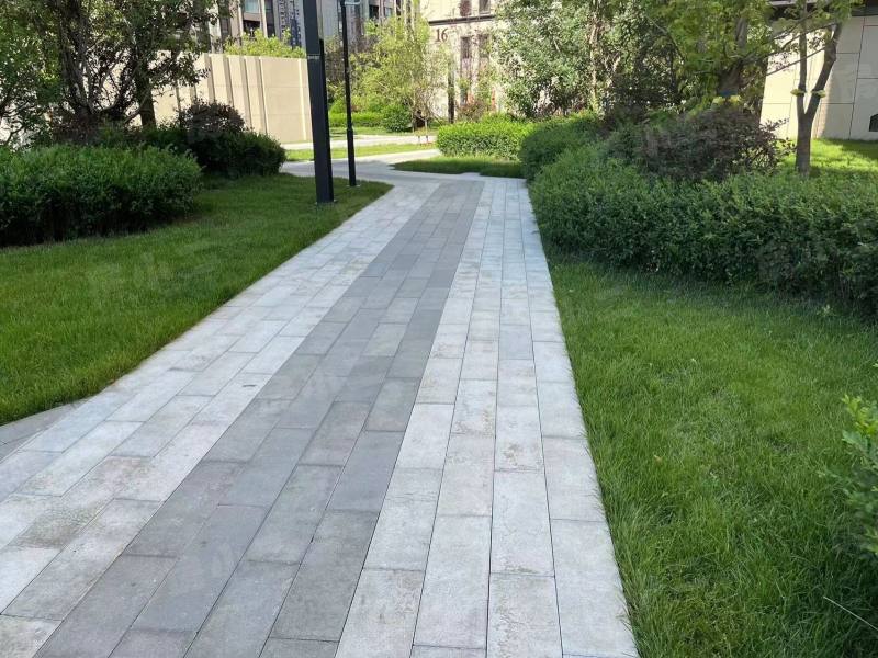 万科翡翠臻园园区图片