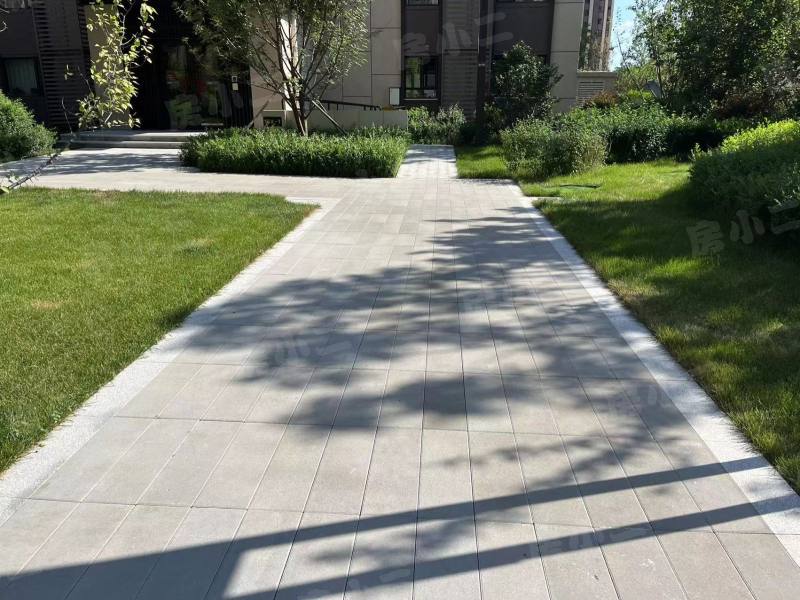 万科翡翠臻园园区图片