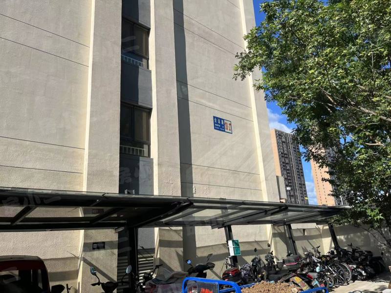 万科翡翠臻园园区图片