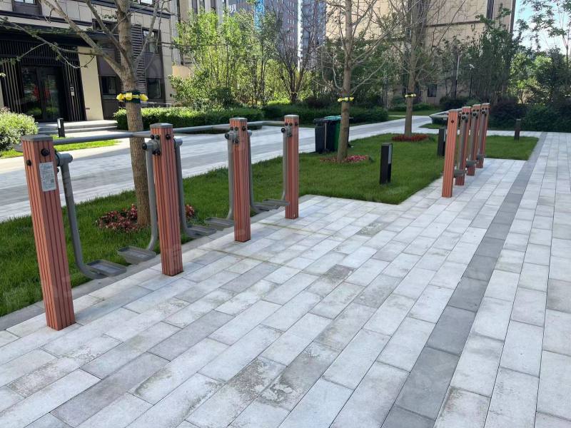 万科翡翠臻园园区图片