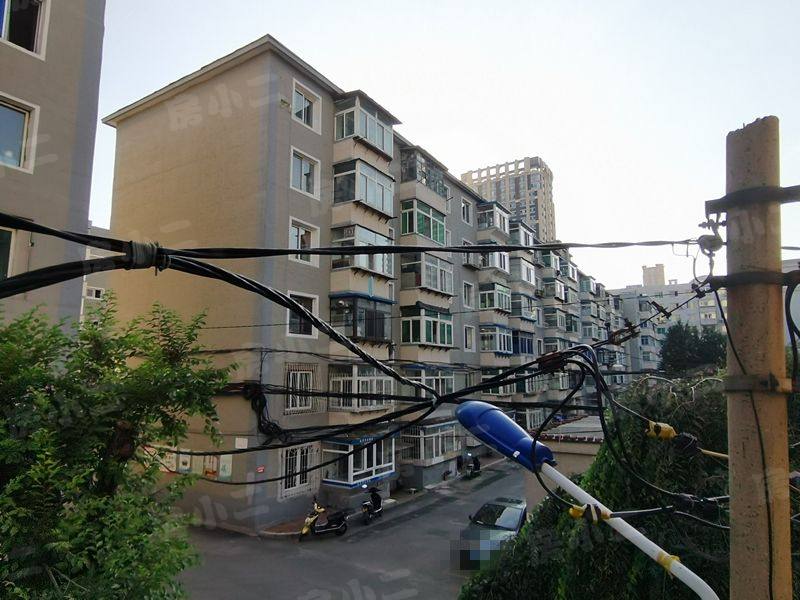 华宁小区园区图片