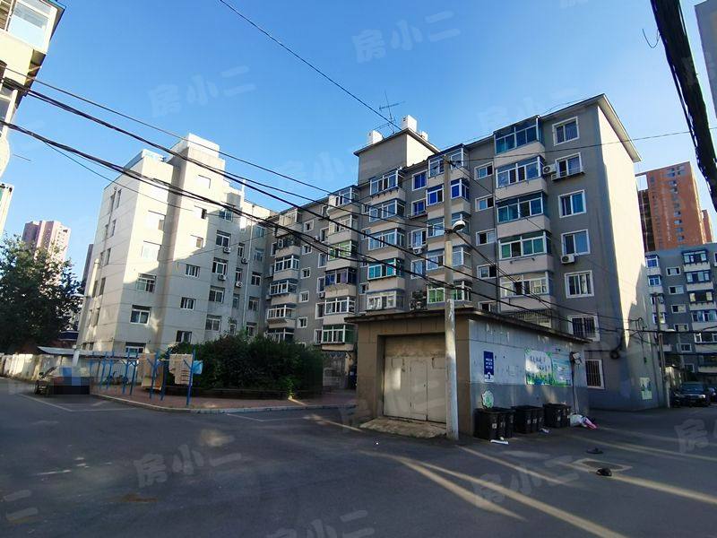 华宁小区园区图片
