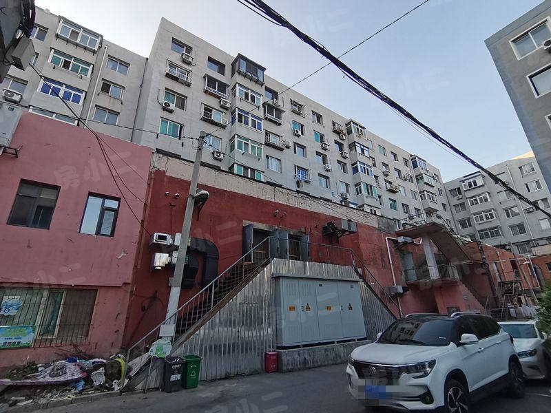 华宁小区园区图片