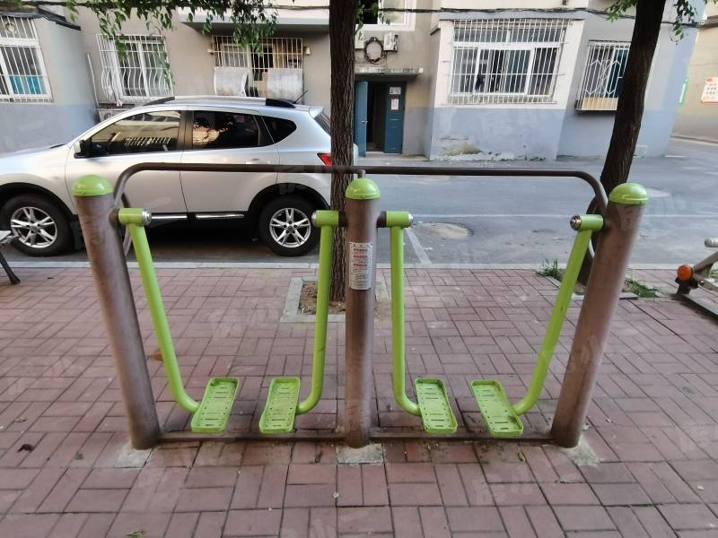 华宁小区园区图片
