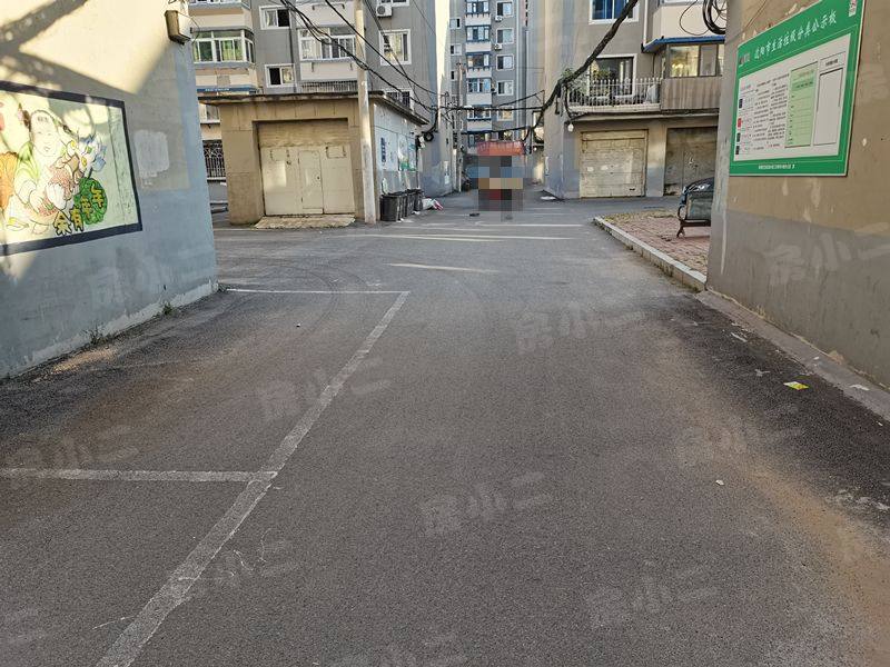 华宁小区园区图片