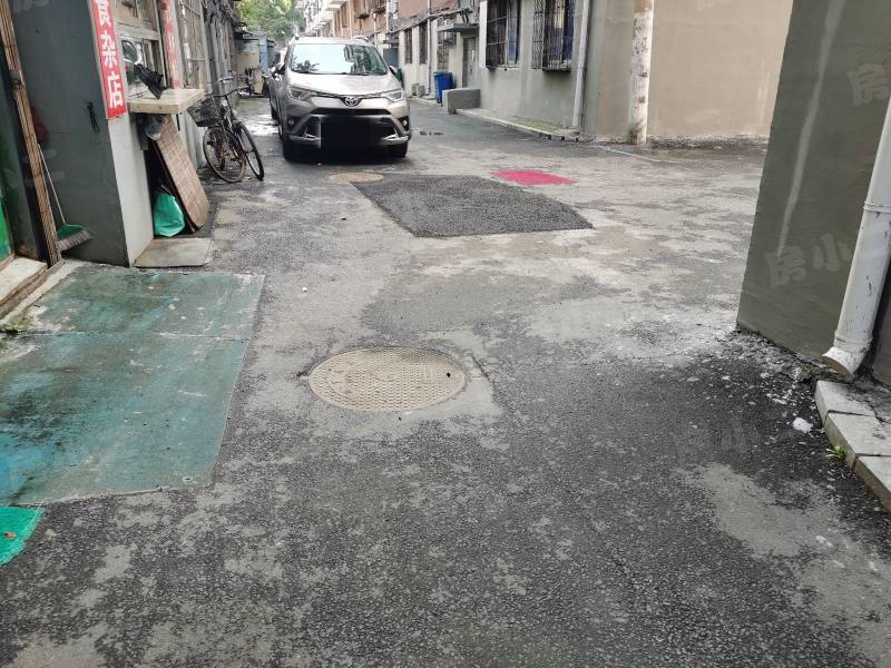 白楼小区园区图片