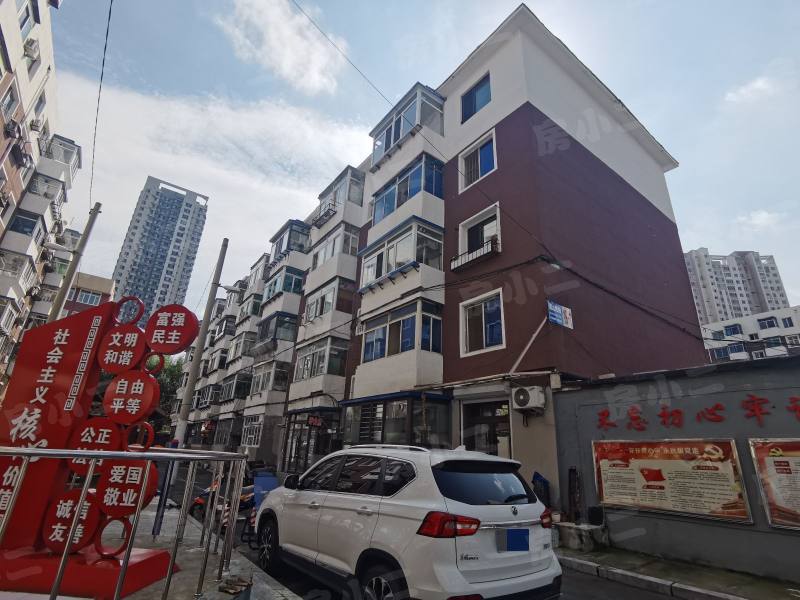 白楼小区园区图片