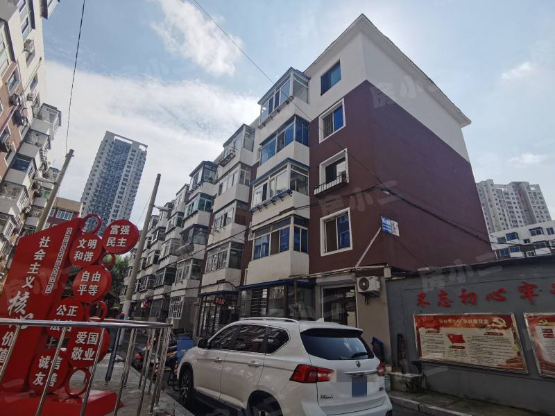 白楼小区园区图片