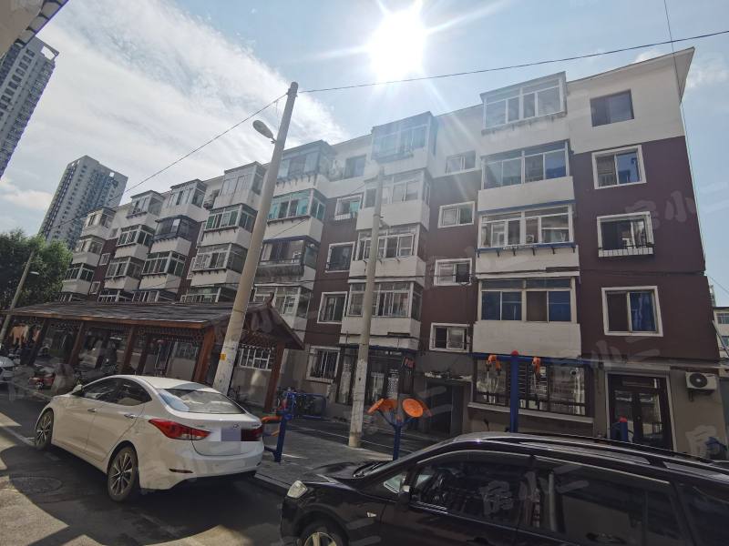 白楼小区园区图片