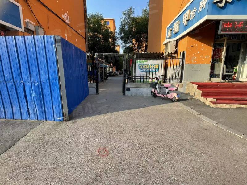 新光厂体育场小区园区图片