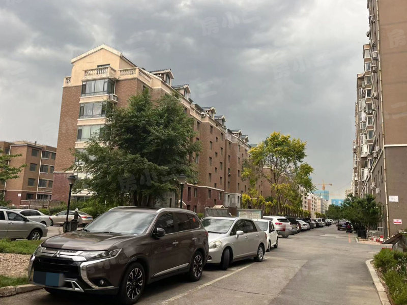 亚泰国际花园园区图片