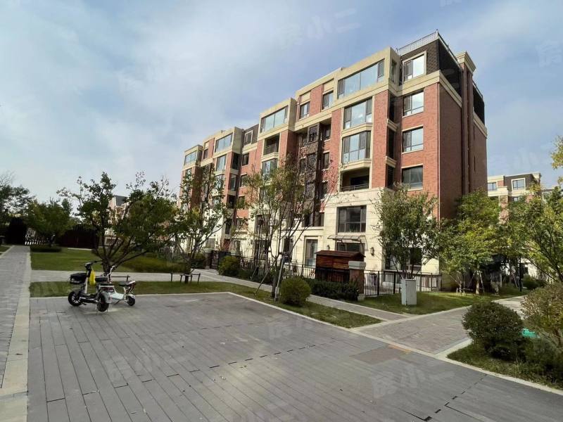 孔雀城新京学府园区图片