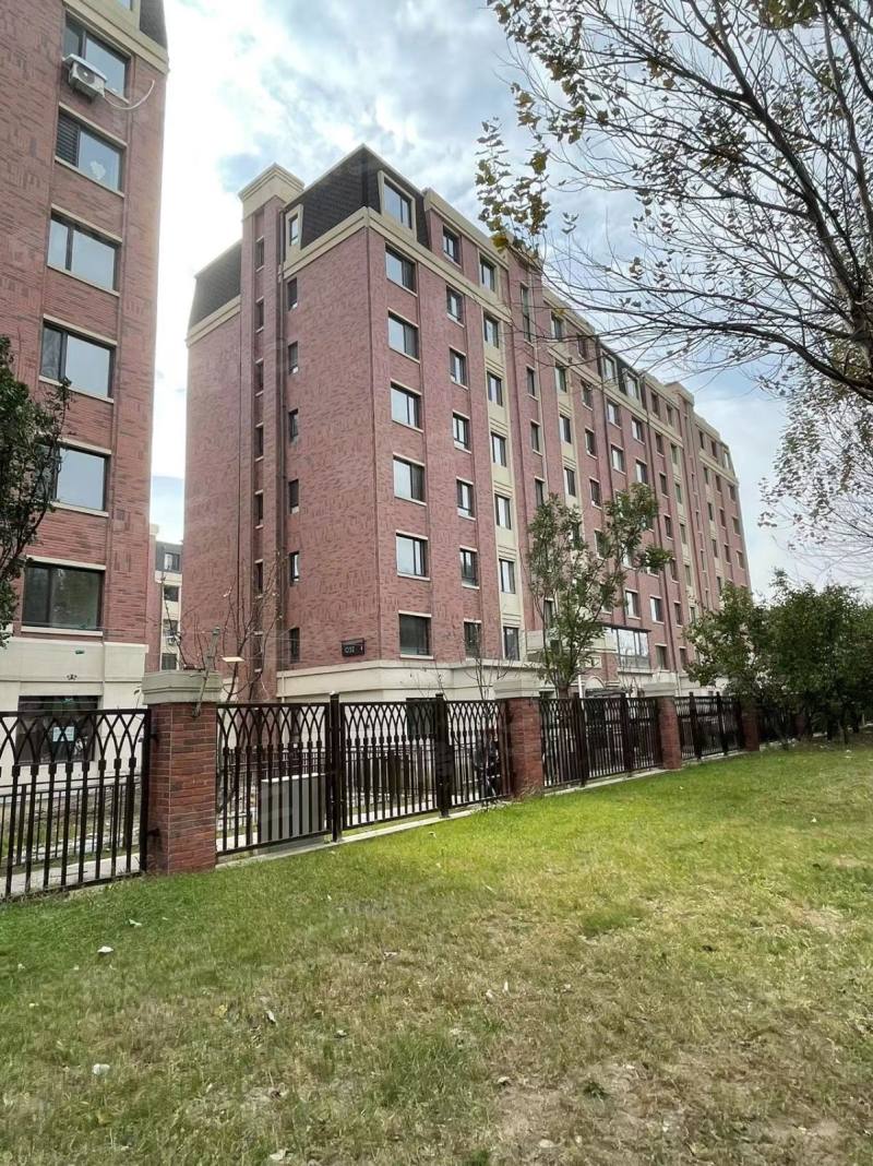 孔雀城新京学府园区图片