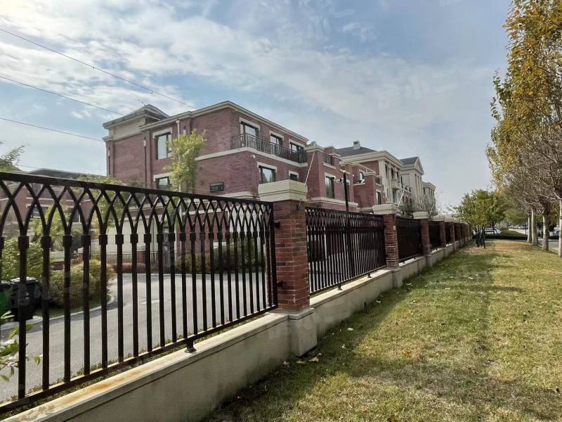 孔雀城新京学府园区图片