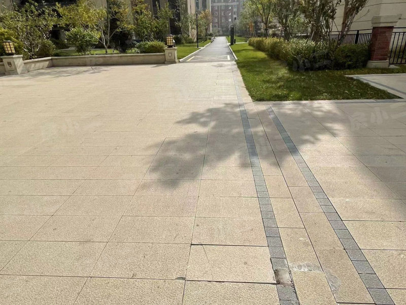 孔雀城新京学府园区图片