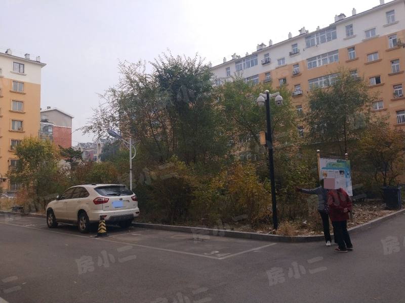 沈铁十二路小区园区图片