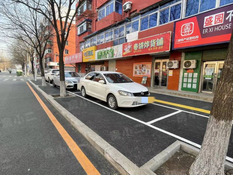 芙蓉北街小区园区图片