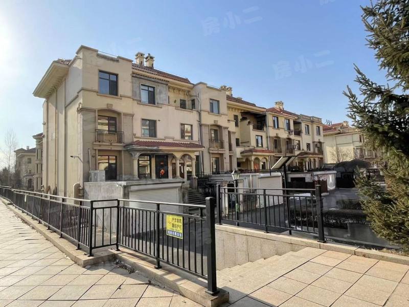 中旅国际小镇东区园区图片