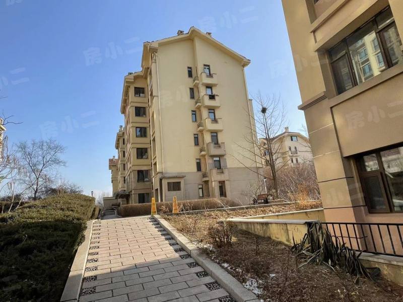 中旅国际小镇东区园区图片