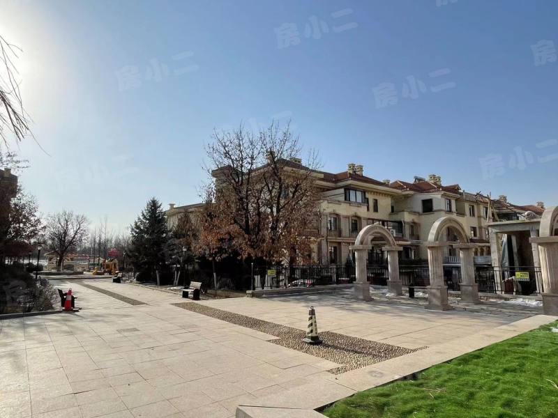 中旅国际小镇东区园区图片