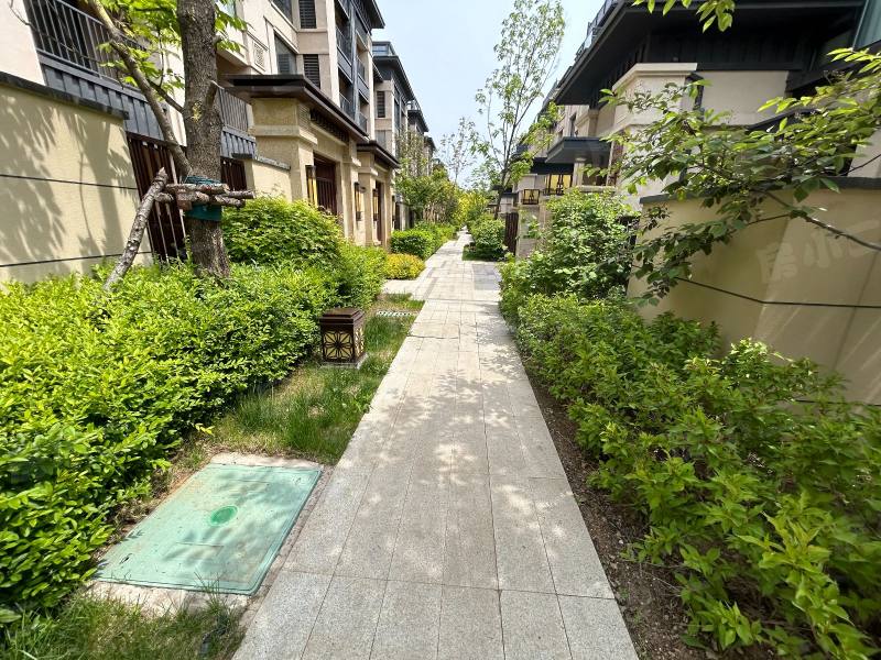 金辉江山云著园区图片