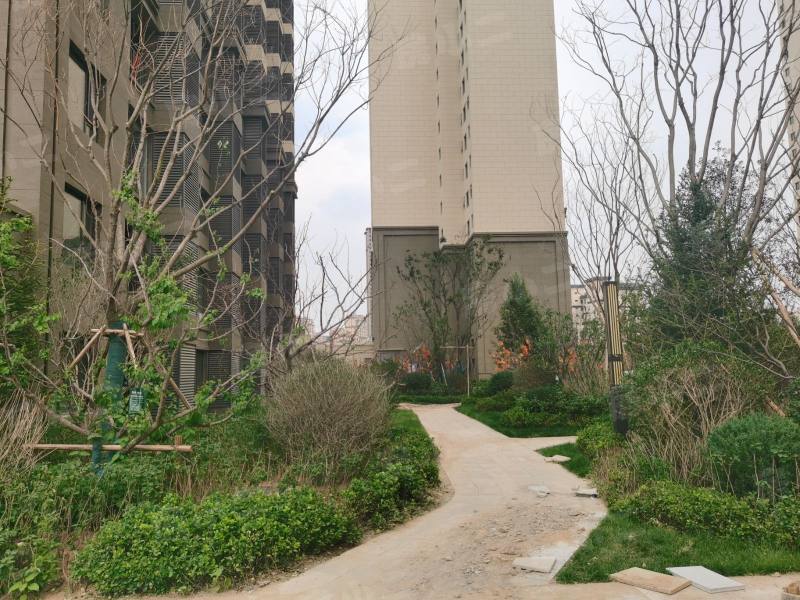 吾悦学府园区图片