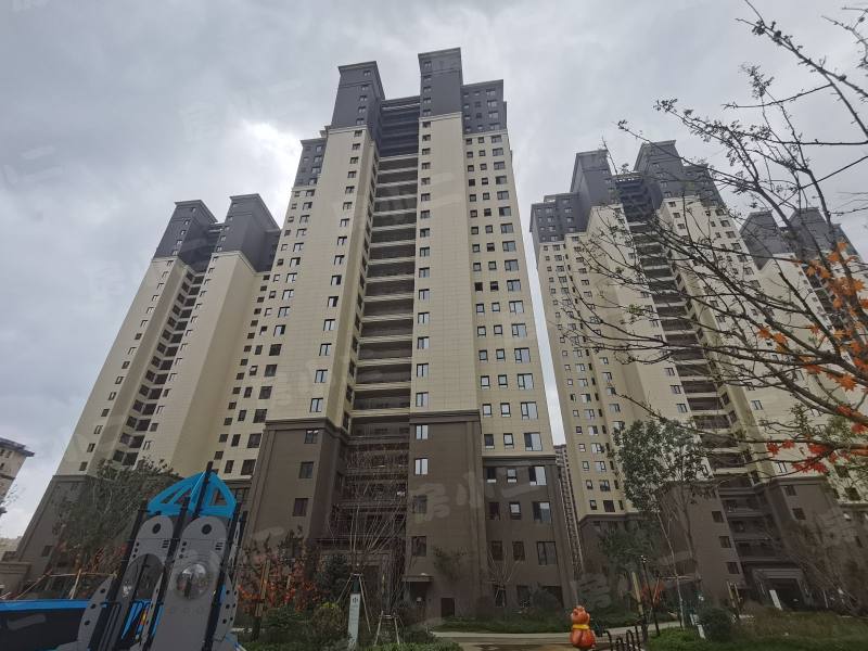 吾悦学府园区图片