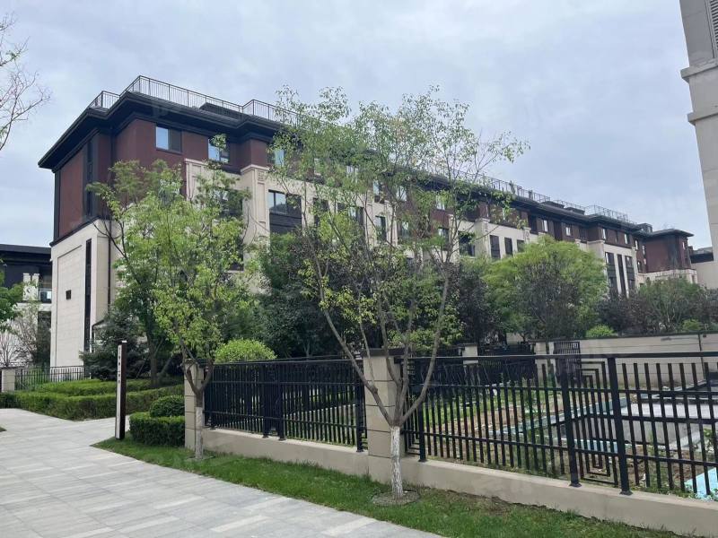 龙湖双珑原著二期园区图片