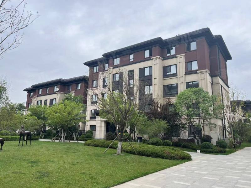 龙湖双珑原著二期园区图片