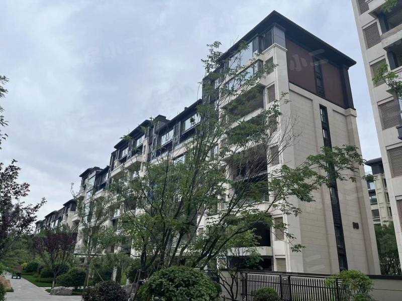 龙湖双珑原著二期园区图片