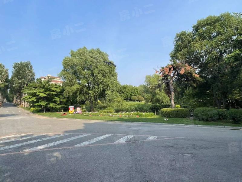 漫步地中海园区图片