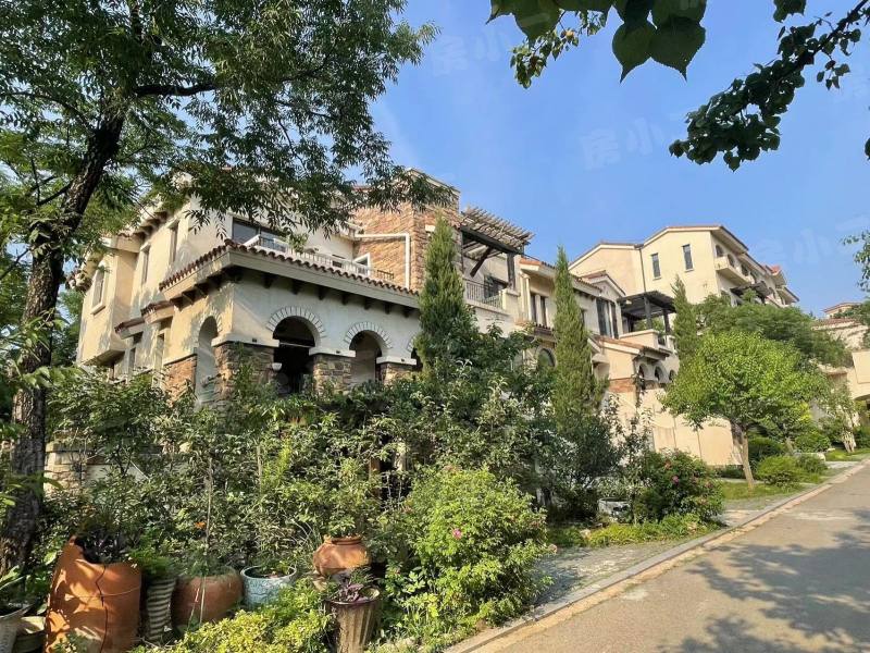 漫步地中海园区图片