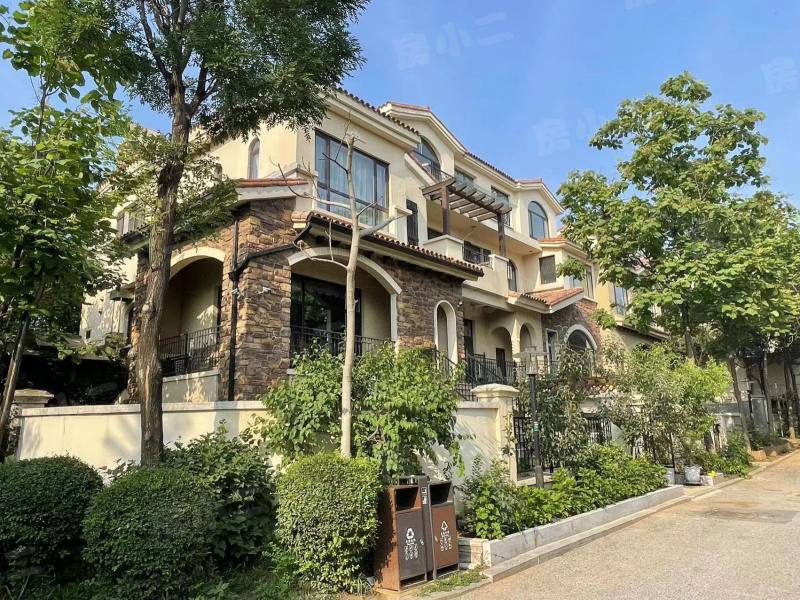 漫步地中海园区图片