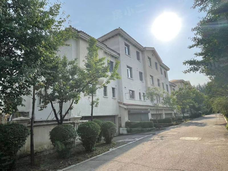 漫步地中海园区图片