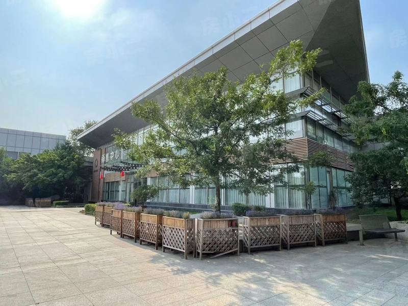 漫步地中海园区图片