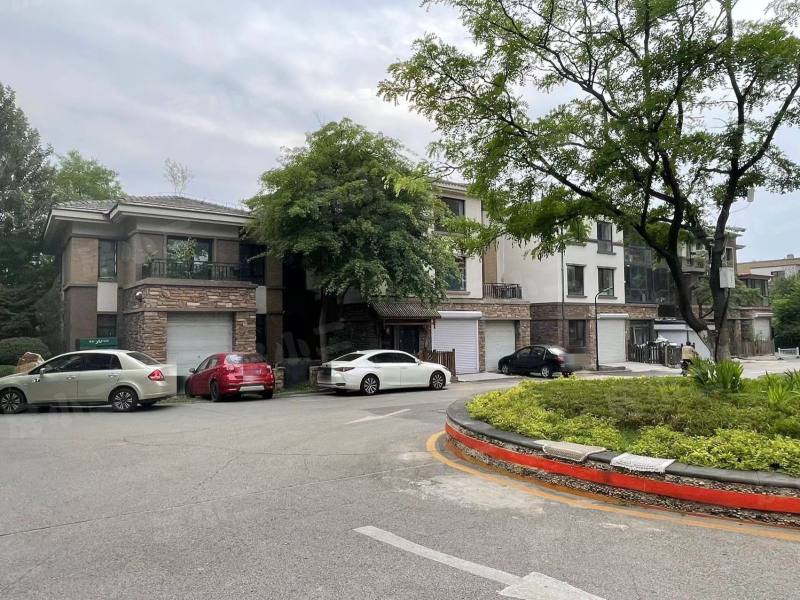 泰盈九如溪谷别墅园区图片