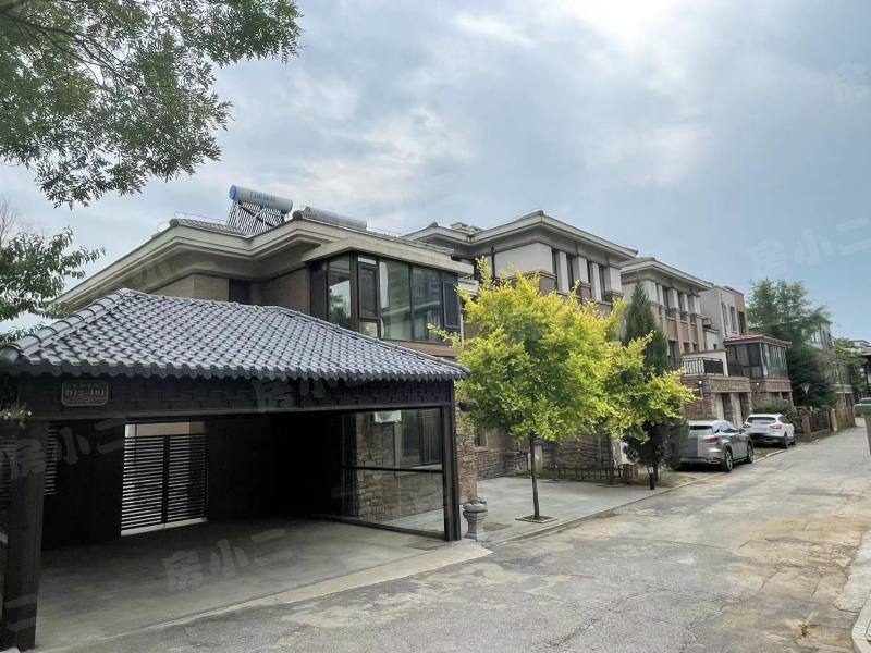 泰盈九如溪谷别墅园区图片