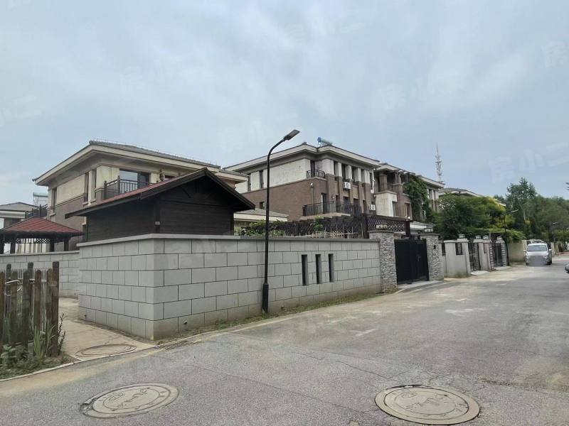 泰盈九如溪谷别墅园区图片