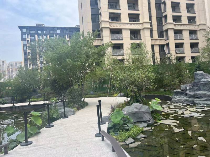 中金樾府园区图片