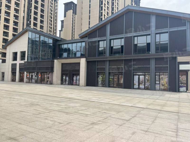 中金樾府园区图片