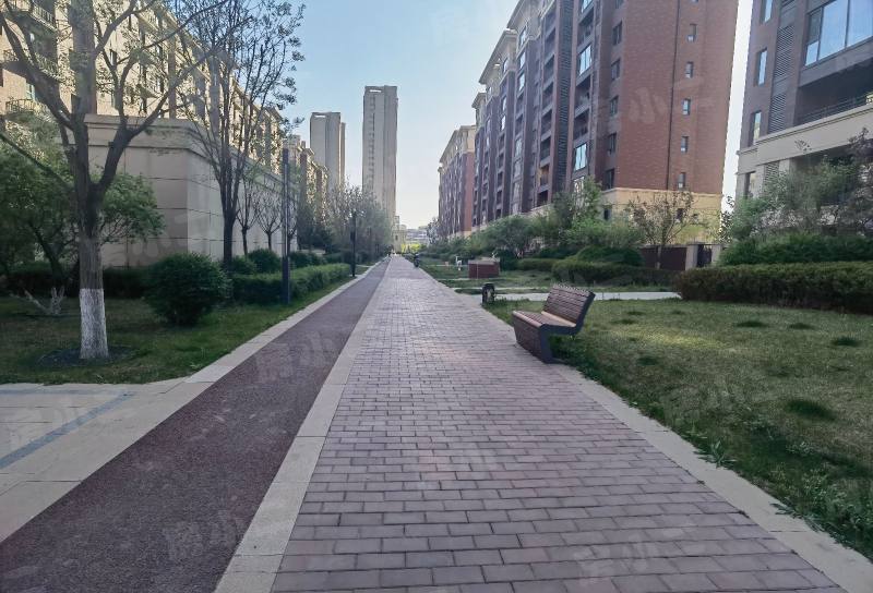 保利白沙林语四期园区图片