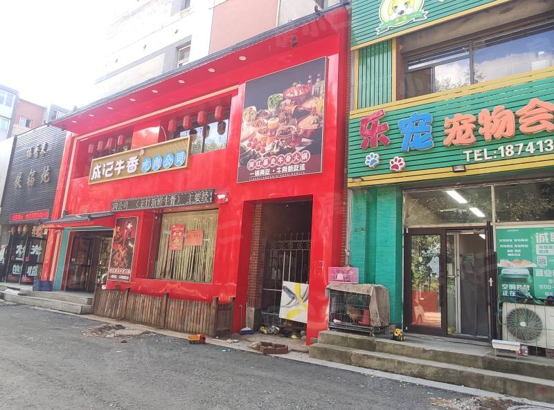 李石三期回迁楼园区图片