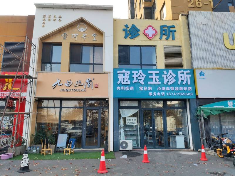 沈抚万科金域蓝湾园区图片