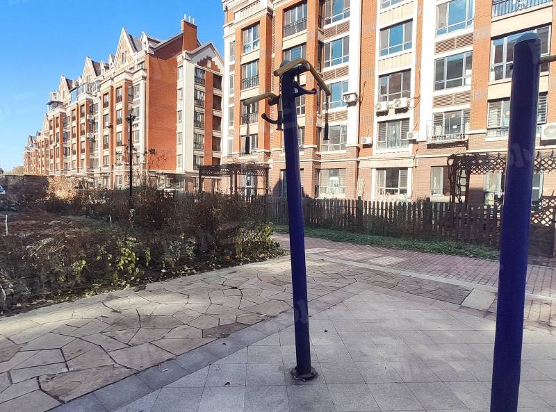 绿地剑桥园区图片