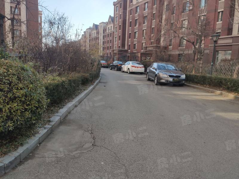 绿地剑桥园区图片