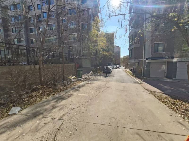 听涛雅苑园区图片