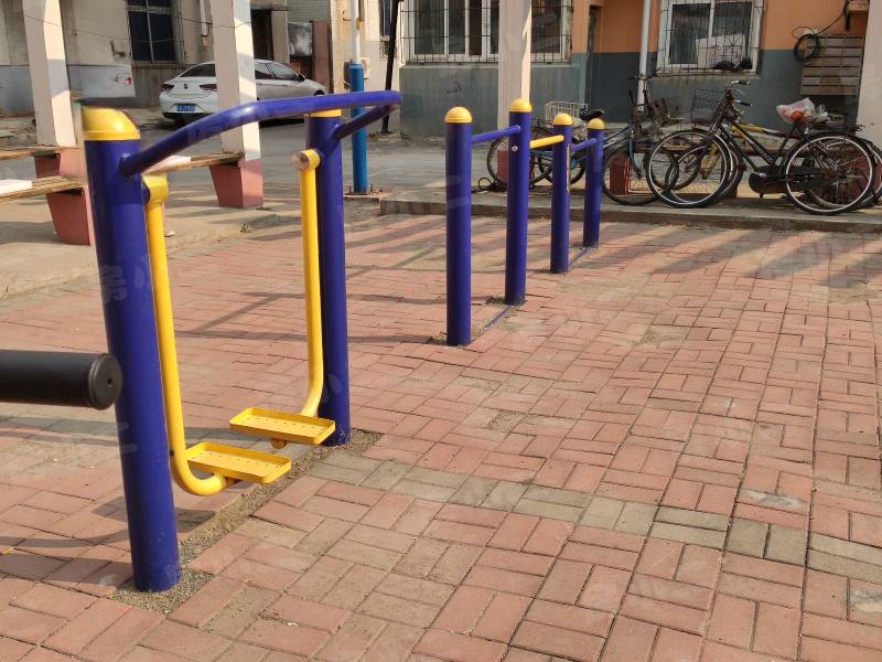 含笑小区园区图片