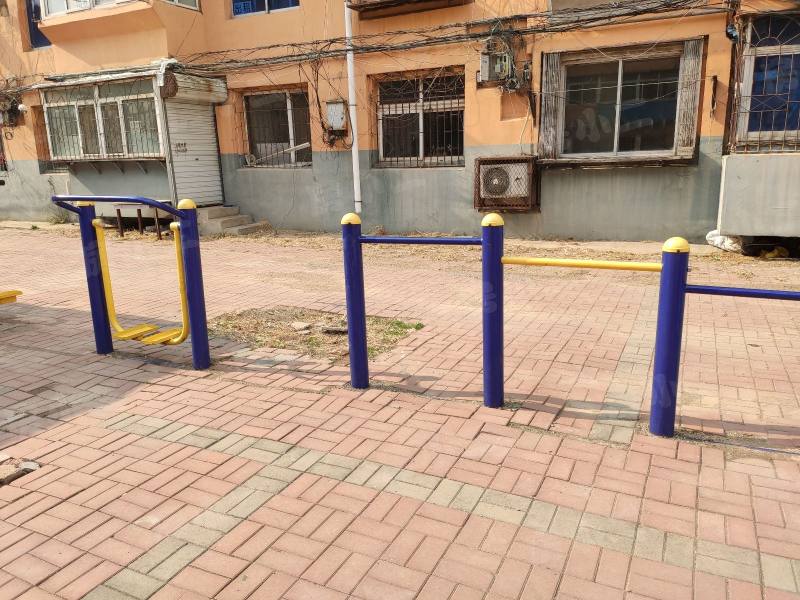 含笑小区园区图片